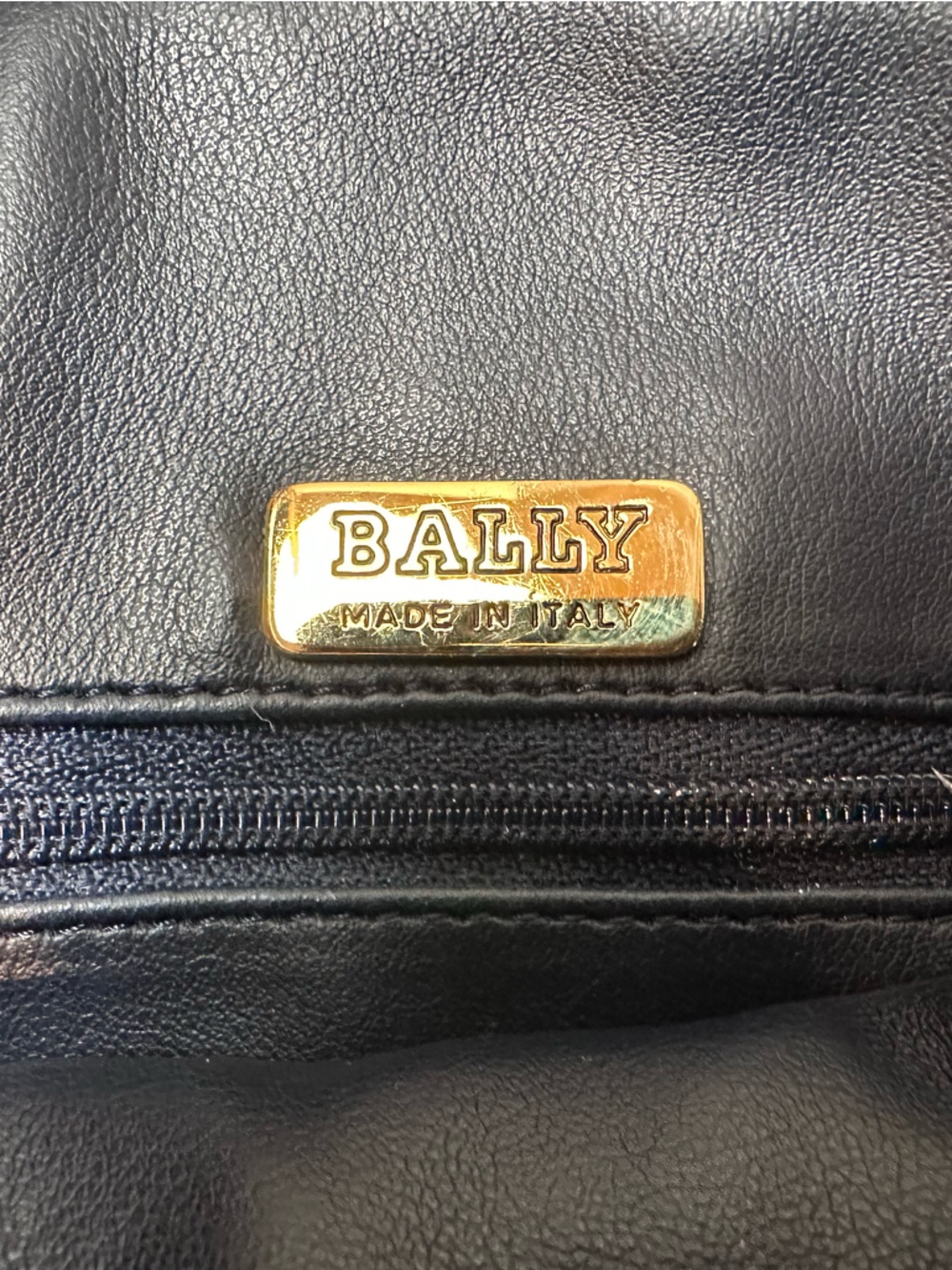 Bally Quilted Leather Camera Crossbody • White & Navy • Leather-Lined • Italy - Picture 12 of 15